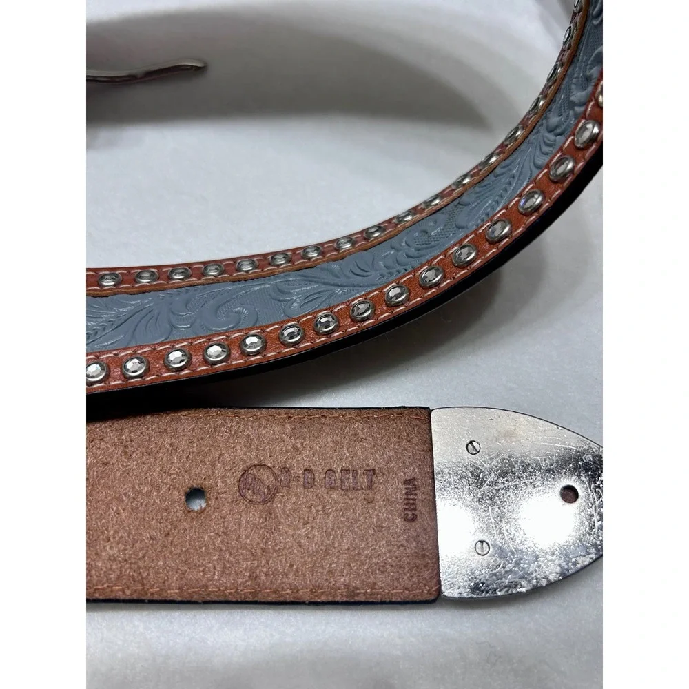 3-D Belt Womens Blue Tooled Leather Rhinestone Western Cowgirl Belt Size 32 647